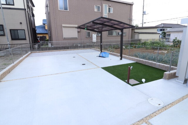 ��ʌ�����s����Q���ڂ̃A�p�[�g�̂��̑�