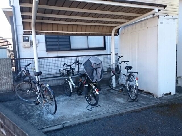 ��ʌ��������܎s�΋�厚�����̃A�p�[�g�̂��̑�