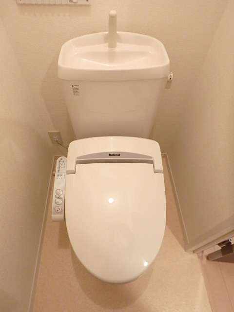 ��ʌ��������܎s��{��听���P���ڂ̃A�p�[�g�̃g�C��