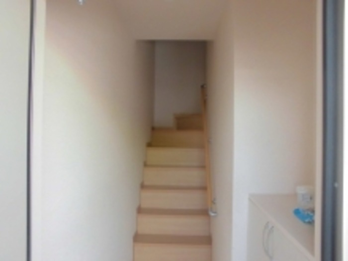 ��ʌ��������܎s��΋�������Q���ڂ̃A�p�[�g�̌���