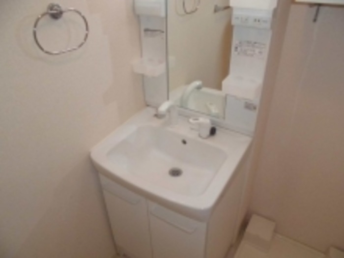 ��ʌ��������܎s��΋�������Q���ڂ̃A�p�[�g�̐��ʏ�