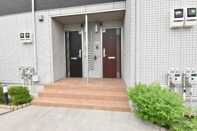 ��ʌ��������܎s��΋�������Q���ڂ̃A�p�[�g�̃G���g�����X