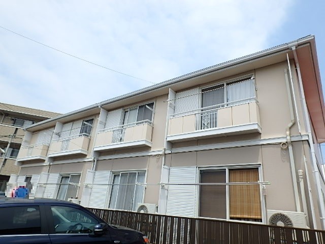 ��ʌ��������܎s��{��V�����P����293-1�̃A�p�[�g�̌����O��