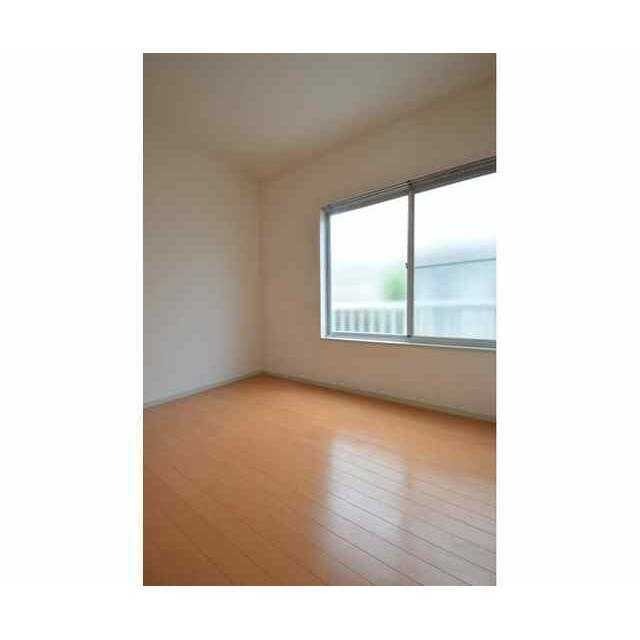 ��ʌ������s���v��̃A�p�[�g�̂��̑������E�X�y�[�X