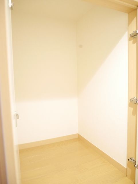 ��ʌ�����s�厚�����̈�ˌ��Ă̂��̑������E�X�y�[�X