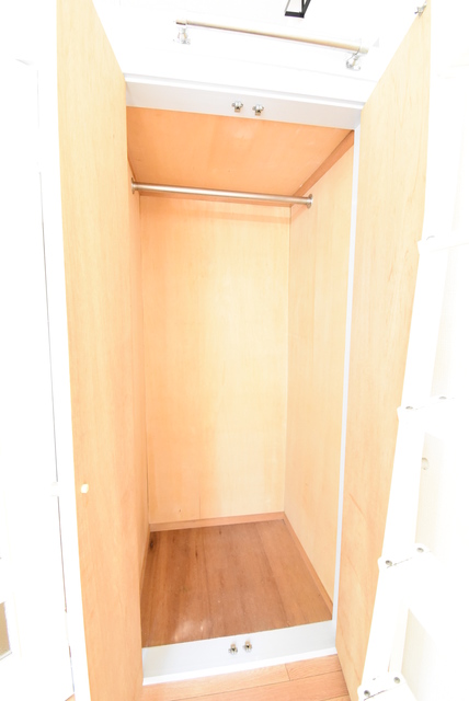 ��ʌ��������܎s�����擌��{�U���ڂ̃A�p�[�g�̎��[