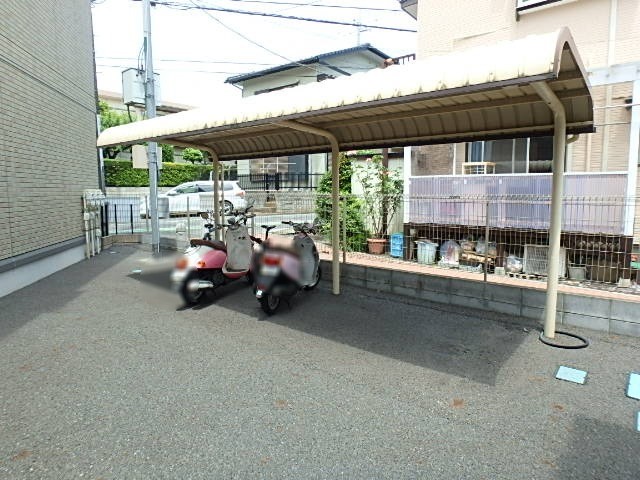 ��ʌ��������܎s��{��V�����P���ڂ̃A�p�[�g�̂��̑�