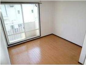 ��ʌ�����s�厚�ˍ�̃A�p�[�g�̂��̑������E�X�y�[�X