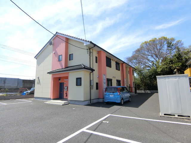 ��ʌ������s�V�����X���ڂ̃A�p�[�g�̌����O��