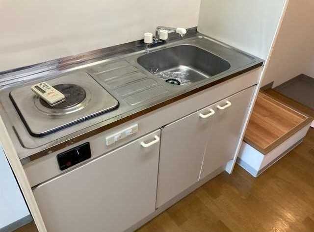 ��ʌ��������܎s��΋�{���R���ڂ̃}���V�����̃L�b�`��