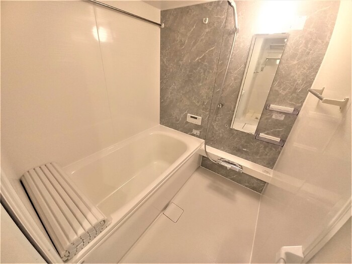 ��ʌ��������܎s��΋�������R���ڂ̃A�p�[�g�̃o�X