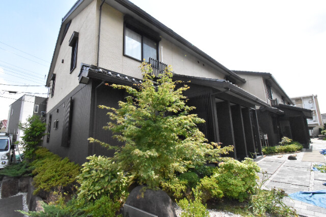 ��ʌ��������܎s�k��{����1523�̃A�p�[�g�̌����O��