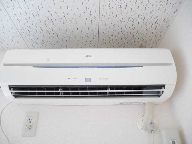 ��ʌ�����s�厚�����̃A�p�[�g�̂��̑��ݔ�