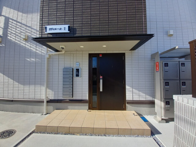 ��ʌ��������܎s��΋�������R���ڂ̃A�p�[�g�̃G���g�����X