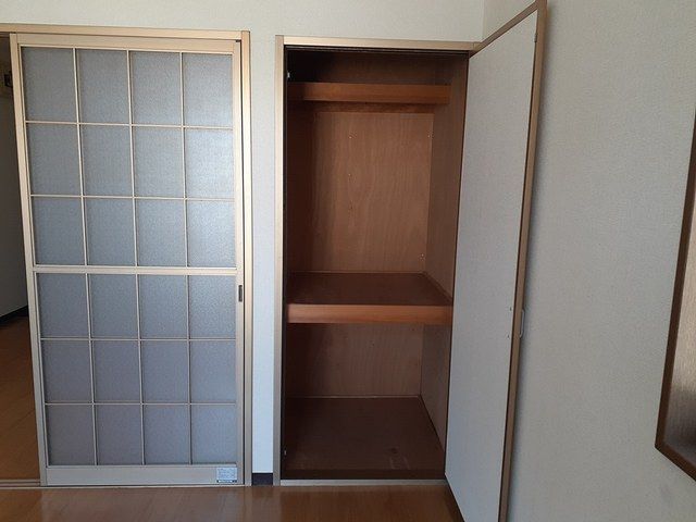 ��ʌ�����s���ԂR���ڂ̃}���V�����̎��[