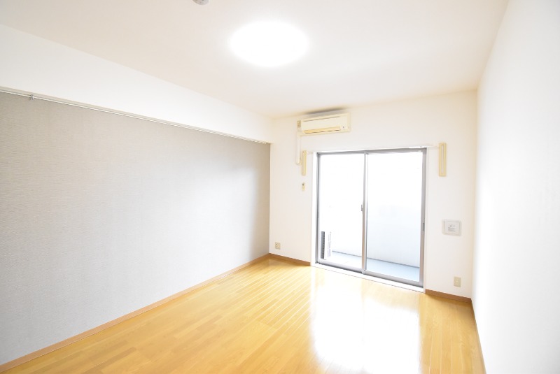 ��ʌ�����s�����P���ڂ̃}���V�����̋��ԁE���r���O