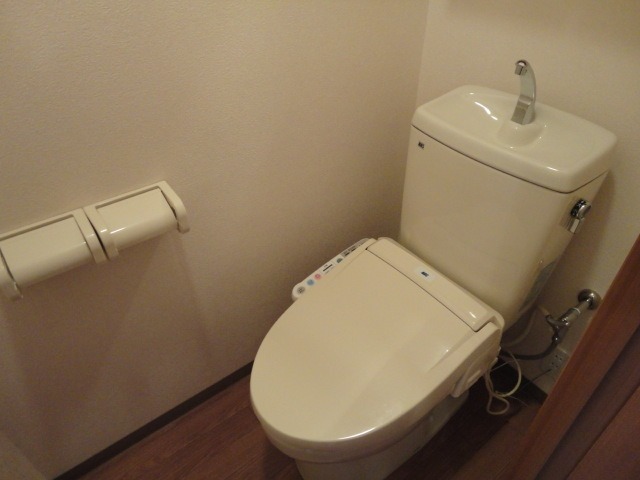 ��ʌ�����s�핽�P���ڂ̃}���V�����̃g�C��