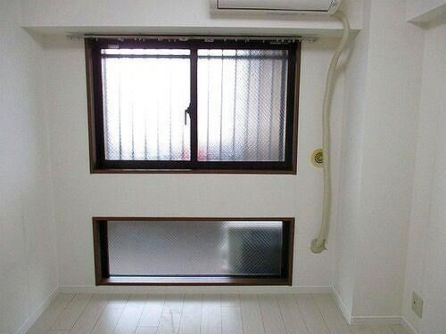 ��ʌ������s�h���Q���ڂ̃}���V�����̂��̑������E�X�y�[�X