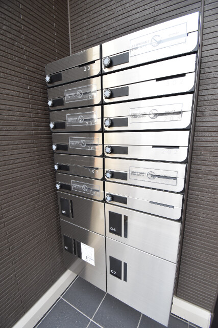 ��ʌ��������܎s�Y�a��j���J�Q���ڂ̃A�p�[�g�̂��̑�