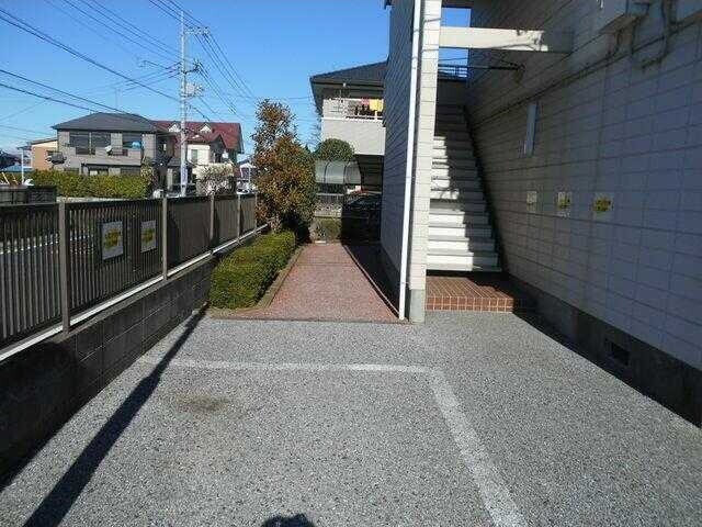 ��ʌ��������܎s��΋擌��΂R���ڂ̃}���V�����̃G���g�����X