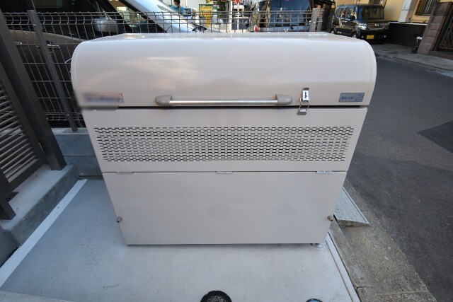 ��ʌ��������܎s�Y�a���ՂT���ڂ̃A�p�[�g�̂��̑�