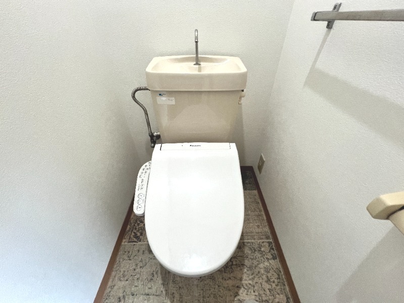 ��ʌ�����s�厚���s�̃A�p�[�g�̃g�C��