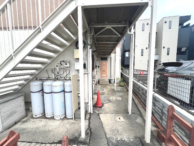 ��ʌ�����s�厚���s�̃A�p�[�g�̃G���g�����X