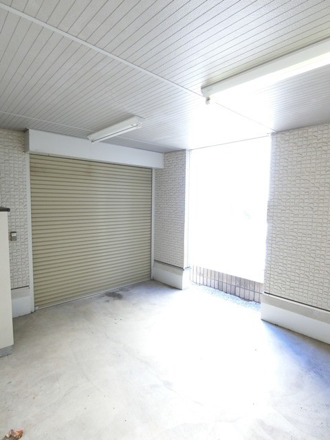 ��ʌ��������܎s�Y�a��k�Y�a�R���ڂ̈�ˌ��Ă̒��ԏ�