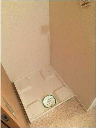 ��ʌ��z�J�s�ԎR�{���̃}���V�����̂��̑��ݔ�