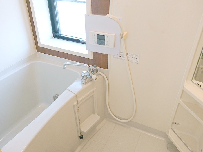 ��ʌ��������܎s���厚��J���̃A�p�[�g�̃o�X