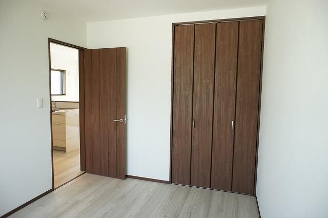 ��ʌ��������܎s�Y�a��k�Y�a�P���ڂ̃A�p�[�g�̎��[