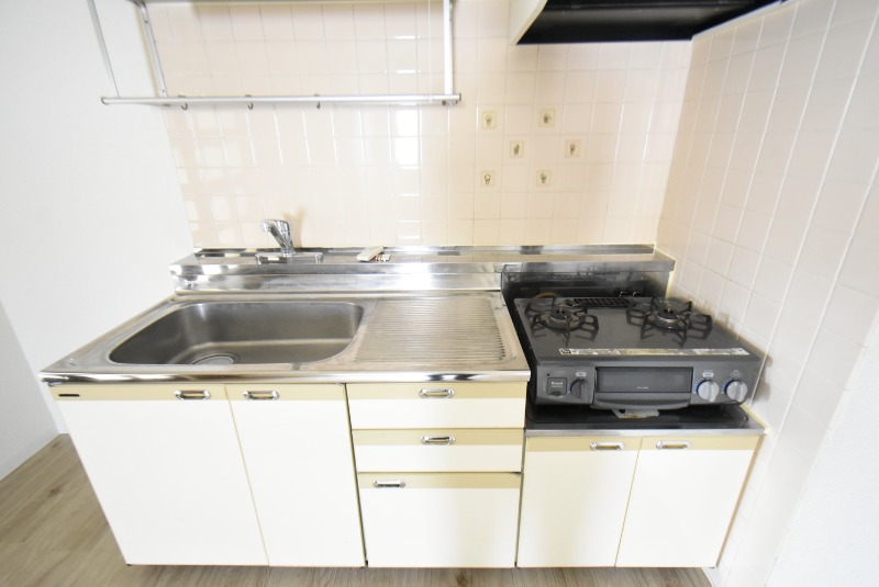 ��ʌ�����s�˒˂R���ڂ̃}���V�����̃L�b�`��