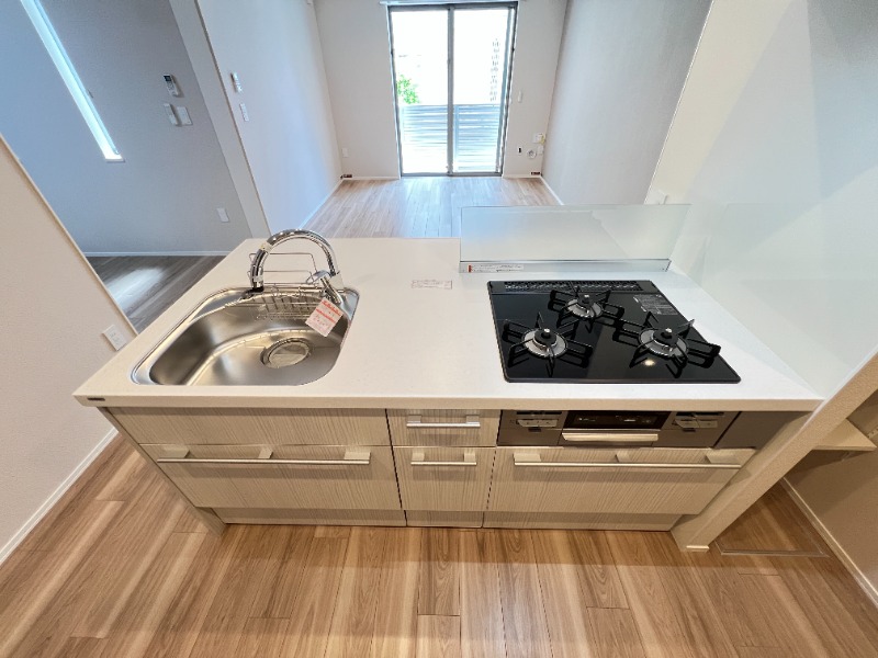 ��ʌ��������܎s�΋��Ԗ؂R���ڂ̃}���V�����̃L�b�`��