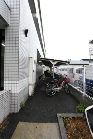 ��ʌ�����s�˒˂R���ڂ̃}���V�����̂��̑�