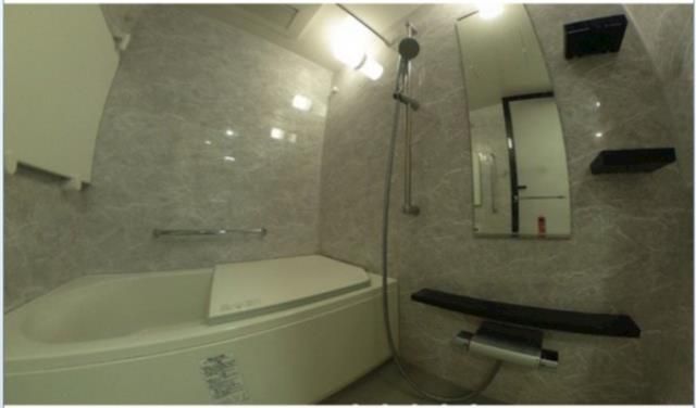 ��ʌ��������܎s�Y�a���ՂP�O���ڂ̃}���V�����̃o�X