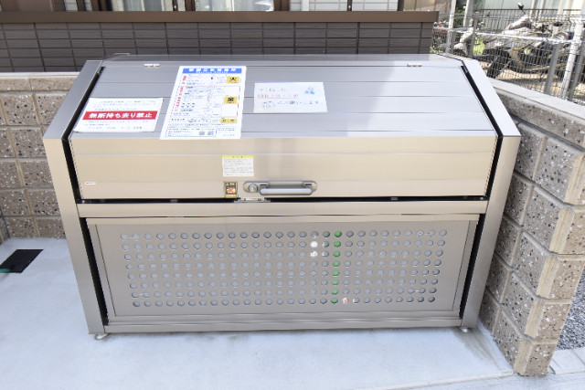 ��ʌ��������܎s�k����i���Q���ڂ̃A�p�[�g�̂��̑�