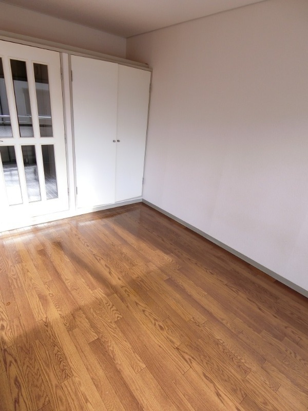 ��ʌ��������܎s������ۃ��蒬�̃}���V�����̋��ԁE���r���O