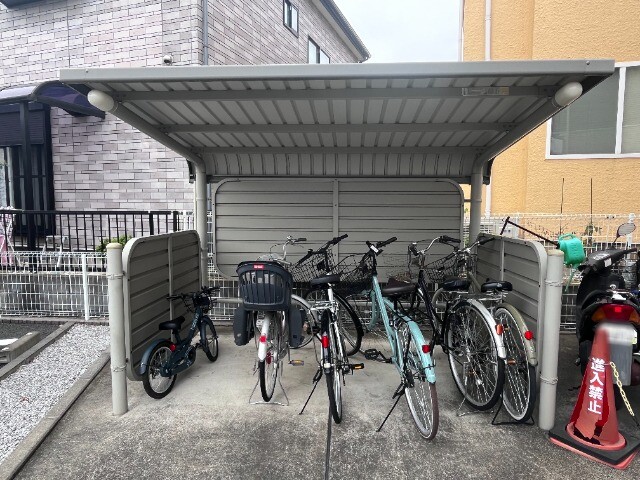 ��ʌ��������܎s��΋�厚�{�h�̃A�p�[�g�̂��̑�