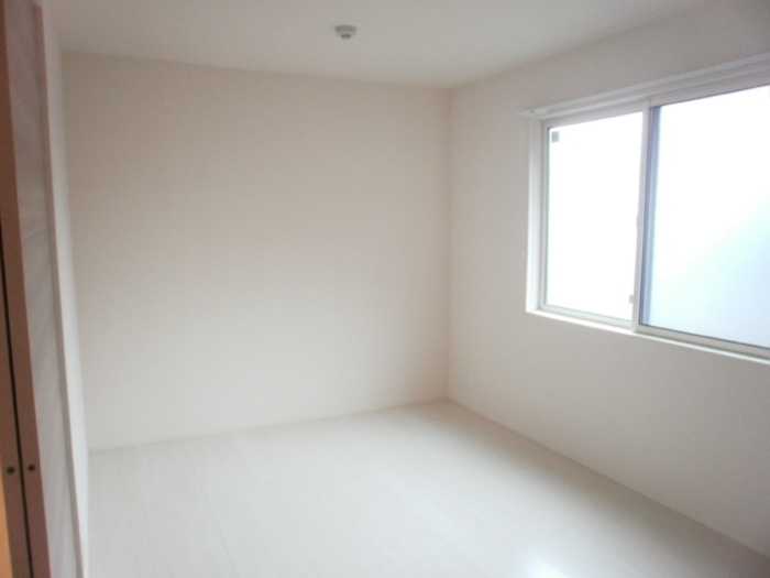 ��ʌ������s���v��̃A�p�[�g�̂��̑������E�X�y�[�X