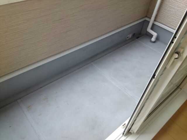 ��ʌ�����s�厚���s�k�J�̃A�p�[�g�̃o���R�j�[