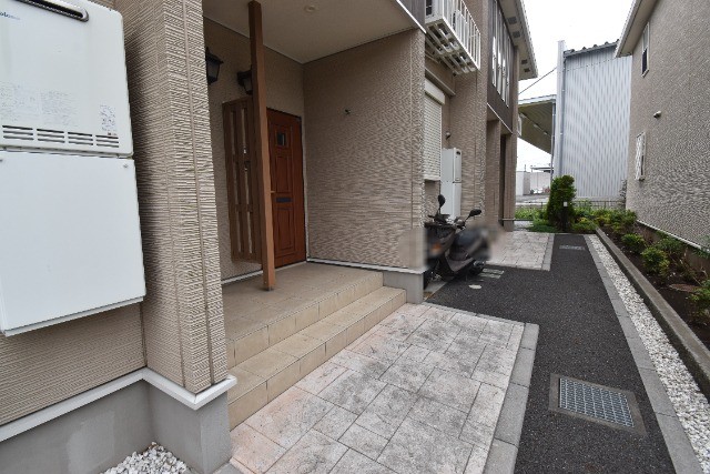 ��ʌ�����s�厚���s�k�J�̃A�p�[�g�̃G���g�����X