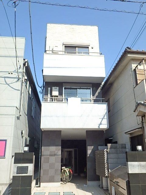 ��ʌ��������܎s�k����i���Q���ڂ̃}���V�����̌����O��