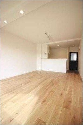 ��ʌ��������܎s�΋擌�Y�a�U���ڂ̃}���V�����̋��ԁE���r���O