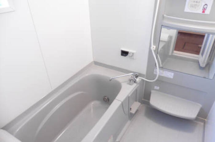 ��ʌ��������܎s��{��O���P���ڂ̃e���X�n�E�X�̃o�X