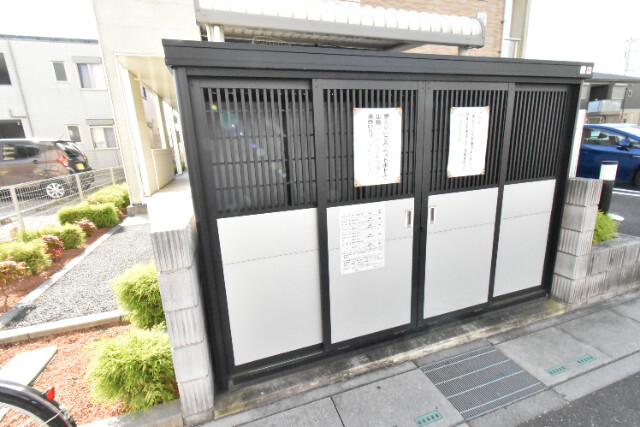 ��ʌ��z�J�s���C�N�^�E���U���ڂ̃}���V�����̂��̑�