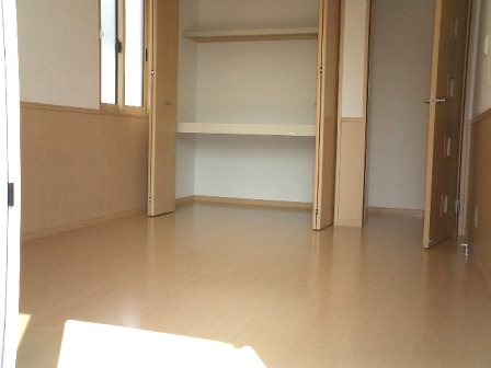 ��ʌ��������܎s��{��O���P���ڂ̃e���X�n�E�X�̎��[