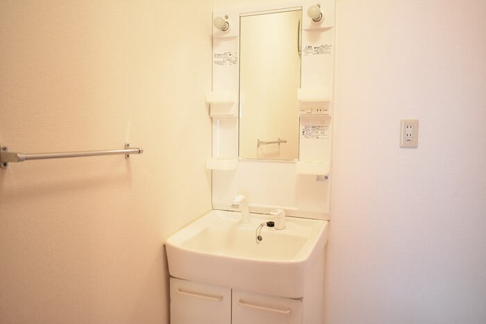 ��ʌ��������܎s��{��O���P���ڂ̃e���X�n�E�X�̐��ʏ�