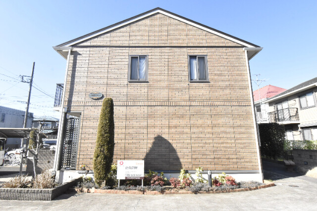 ��ʌ��������܎s��{��O���P���ڂ̃e���X�n�E�X�̌����O��