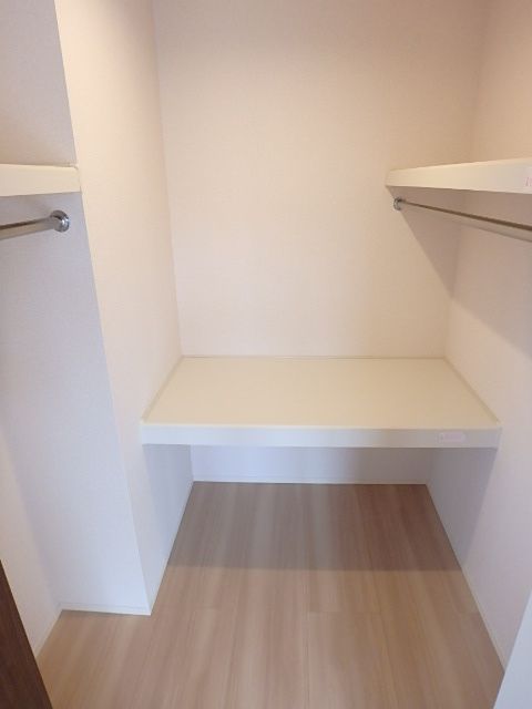 ��ʌ��������܎s���搼��{�S���ڂ̃A�p�[�g�̎��[