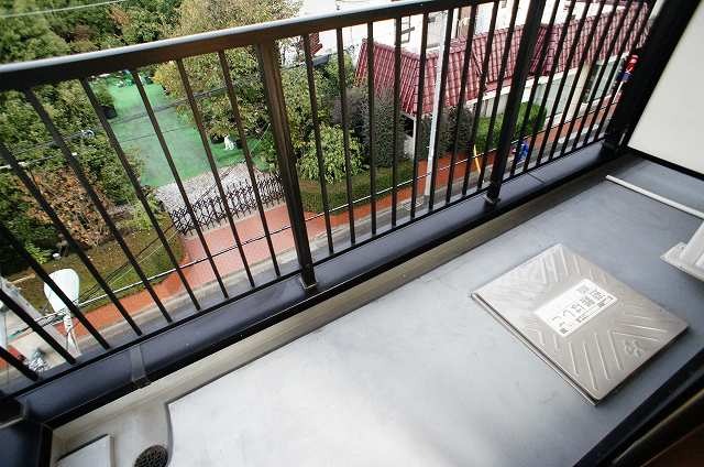 ��ʌ�����s�؂S���ڂ̃}���V�����̃o���R�j�[